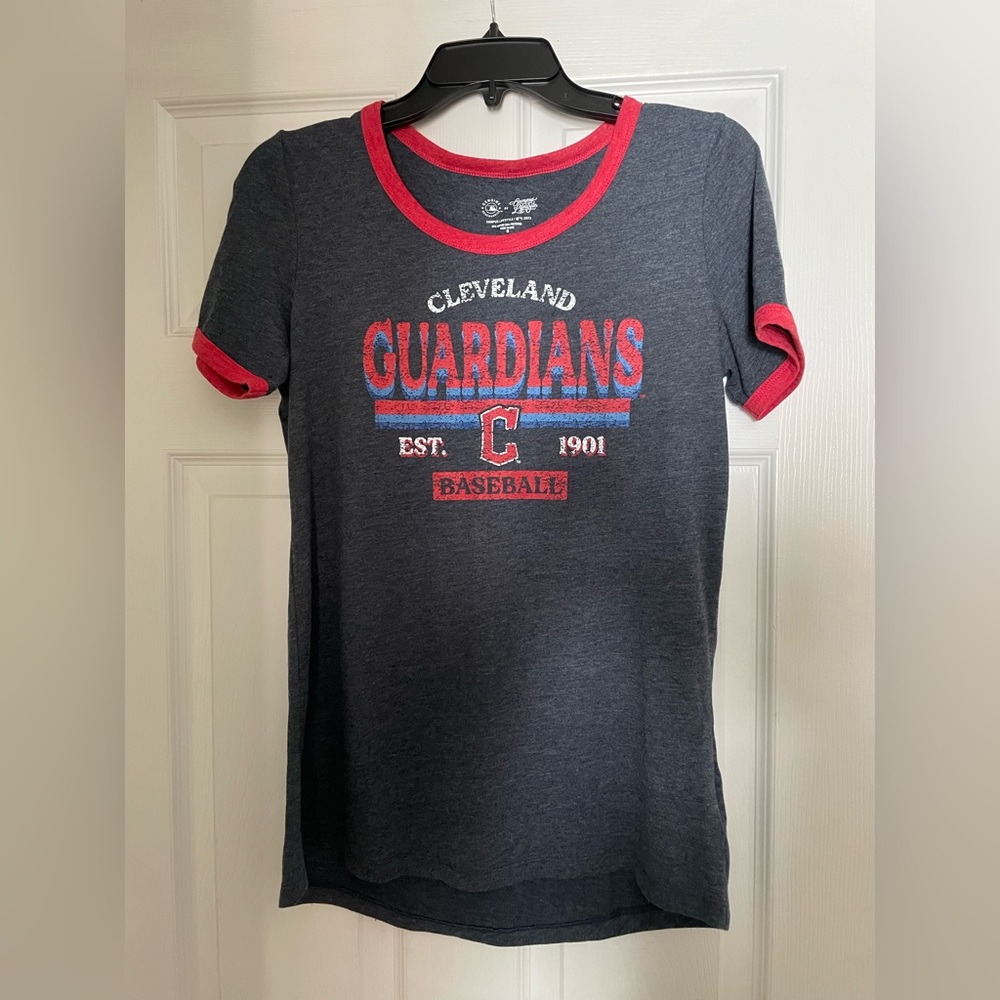 Women’s guardians shirt